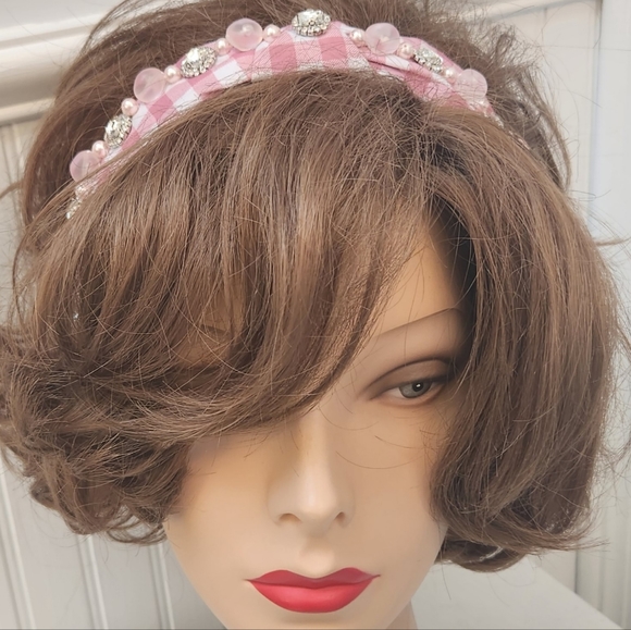 Pink and White Handbeaded Fashion Headband Barbie - Picture 2 of 5